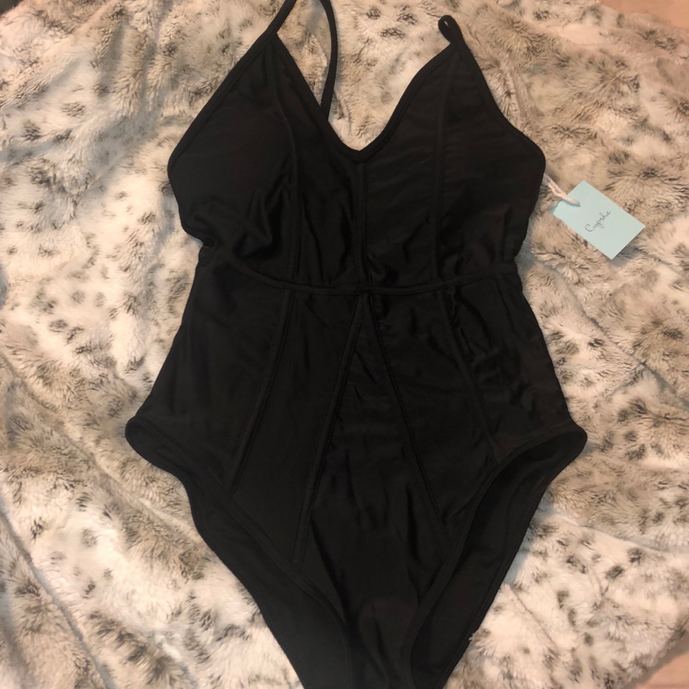 Cupshe swimsuit